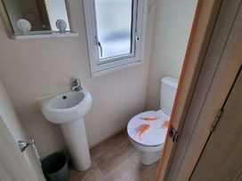 Lyons Winkups and Primrose - Holiday Accommodation 20800 - North Wales - 1187526 - thumbnail photo 8