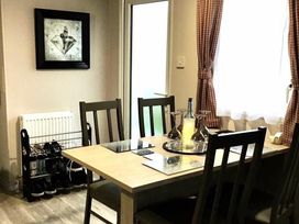 Butlins Skegness - Holiday Accommodation 20805 - Lincolnshire - 1187529 - thumbnail photo 19