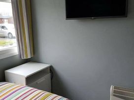 Mablethorpe Chalet Park - Holiday Accommodation 20819 - Lincolnshire - 1187535 - thumbnail photo 4