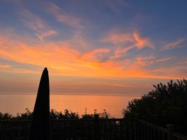 Azure Seas Holiday Park - Holiday Accommodation 20828 - Suffolk & Essex - 1187538 - thumbnail photo 10
