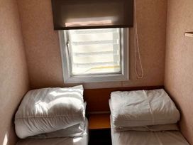 Kings Caravan Park - Holiday Accommodation 20833 - Lincolnshire - 1187540 - thumbnail photo 9