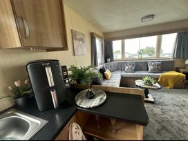 Quay West Holiday Park - Holiday Accommodation 20834 - Mid Wales - 1187541 - thumbnail photo 1