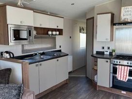 Crantock Beach Holiday Park - Holiday Accommodation 20838 - Cornwall - 1187542 - thumbnail photo 5