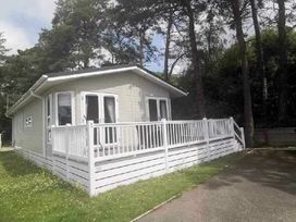 Oakdene Forest Park - Holiday Accommodation 20843 - Hampshire - 1187544 - thumbnail photo 1