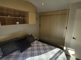 Golden Sands - Holiday Accommodation 20845 - Lincolnshire - 1187545 - thumbnail photo 2