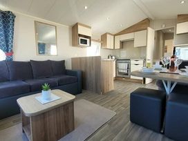 Golden Sands - Holiday Accommodation 20845 - Lincolnshire - 1187545 - thumbnail photo 9