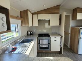 Golden Sands - Holiday Accommodation 20845 - Lincolnshire - 1187545 - thumbnail photo 10