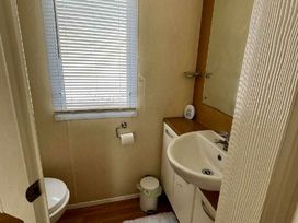 Golden Sands Kinmel Bay - Holiday Accommodation 20854 - North Wales - 1187552 - thumbnail photo 12