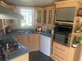 Silver Birch Caravan Park - Holiday Accommodation 20858 - North Wales - 1187555 - thumbnail photo 8