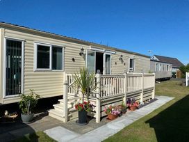 Silver Birch Caravan Park - Holiday Accommodation 20858 - North Wales - 1187555 - thumbnail photo 12