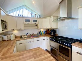 Hafan y Mor Haven - Holiday Accommodation 20860 - North Wales - 1187556 - thumbnail photo 4