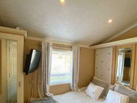 Hafan y Mor Haven - Holiday Accommodation 20860 - North Wales - 1187556 - thumbnail photo 5