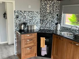 Hafan y Mor Haven - Holiday Accommodation 20864 - North Wales - 1187559 - thumbnail photo 11