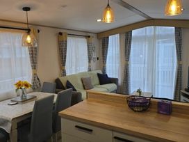 Kiln Park Holiday Park - Holiday Accommodation 20865 - South Wales - 1187560 - thumbnail photo 2