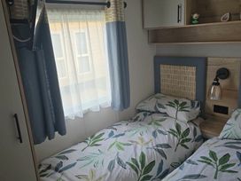 Kiln Park Holiday Park - Holiday Accommodation 20865 - South Wales - 1187560 - thumbnail photo 6