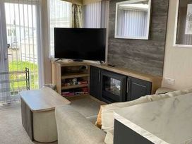 Lyons Robin Hood - Holiday Accommodation 20871 - North Wales - 1187563 - thumbnail photo 17