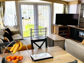 Lyons Robin Hood - Holiday Accommodation 20871 - North Wales - 1187563 - thumbnail photo 5