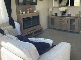 Tattershall Lakes Country Park - Holiday Accommodation 20875 - Lincolnshire - 1187564 - thumbnail photo 6