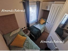 Tattershall Lakes Country Park - Holiday Accommodation 20875 - Lincolnshire - 1187564 - thumbnail photo 14