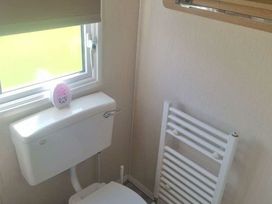 Trecco Bay - Holiday Accommodation 20876 - Somerset & Wiltshire - 1187565 - thumbnail photo 5