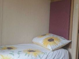 Marton Mere Holiday Village - Holiday Accommodation 20877 - Lake District - 1187566 - thumbnail photo 7