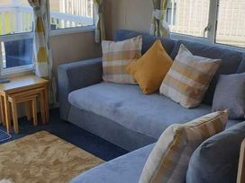 Marton Mere Holiday Village - Holiday Accommodation 20877 - Lake District - 1187566 - thumbnail photo 15