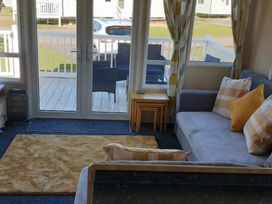Marton Mere Holiday Village - Holiday Accommodation 20877 - Lake District - 1187566 - thumbnail photo 18