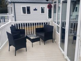 Marton Mere Holiday Village - Holiday Accommodation 20877 - Lake District - 1187566 - thumbnail photo 22