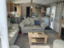 Penally Court - Holiday Accommodation 20880 - South Wales - 1187570 - thumbnail photo 6