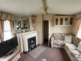 Golden Palm Resort - Holiday Accommodation 20890 - Lincolnshire - 1187576 - thumbnail photo 7