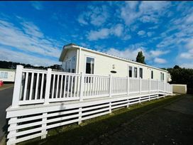 Rockley Park - Holiday Accommodation 20893 - Dorset - 1187578 - thumbnail photo 3