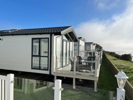 Rockley Park - Holiday Accommodation 20895 - Dorset - 1187580 - thumbnail photo 3