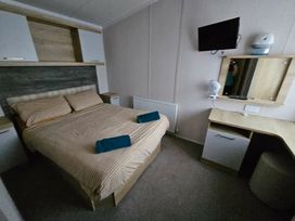 Rockley Park - Holiday Accommodation 20897 - Dorset - 1187582 - thumbnail photo 3