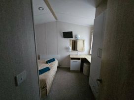 Rockley Park - Holiday Accommodation 20897 - Dorset - 1187582 - thumbnail photo 9