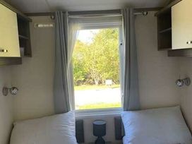 Marton Mere Holiday Village - Holiday Accommodation 20901 - Lake District - 1187583 - thumbnail photo 6
