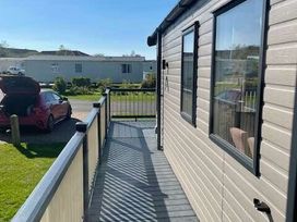 Marton Mere Holiday Village - Holiday Accommodation 20901 - Lake District - 1187583 - thumbnail photo 9