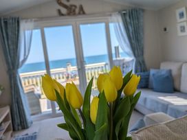 Skipsea Sands Holiday Park - Holiday Accommodation 20902 - North Yorkshire (incl. Whitby) - 1187584 - thumbnail photo 12