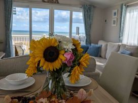 Skipsea Sands Holiday Park - Holiday Accommodation 20902 - North Yorkshire (incl. Whitby) - 1187584 - thumbnail photo 17