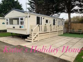 Lyons Robin Hood - Holiday Accommodation 20916 - North Wales - 1187595 - thumbnail photo 1