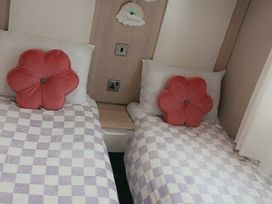 Presthaven Beach Resort - Holiday Accommodation 20917 - North Wales - 1187596 - thumbnail photo 8