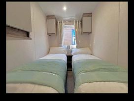 Tattershall Lakes Country Park - Holiday Accommodation 20918 - Lincolnshire - 1187597 - thumbnail photo 2