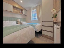 Tattershall Lakes Country Park - Holiday Accommodation 20918 - Lincolnshire - 1187597 - thumbnail photo 3