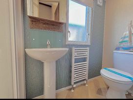 Tattershall Lakes Country Park - Holiday Accommodation 20918 - Lincolnshire - 1187597 - thumbnail photo 15