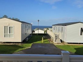 Reighton Sands Holiday Park - Holiday Accommodation 20923 - North Yorkshire (incl. Whitby) - 1187601 - thumbnail photo 4