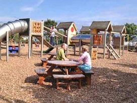 Ty Mawr Holiday Park - Holiday Accommodation 20926 - North Wales - 1187602 - thumbnail photo 11
