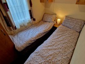 Clarach Bay Holiday Village - Holiday Accommodation 20943 - Mid Wales - 1187612 - thumbnail photo 13
