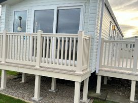Primrose Valley Holiday Park - Holiday Accommodation 20946 - North Yorkshire (incl. Whitby) - 1187614 - thumbnail photo 3