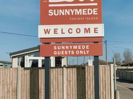 Sunnymede Caravan Park - Holiday Accommodation 20951 - Lincolnshire - 1187618 - thumbnail photo 9