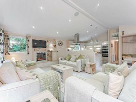 Kelling Heath Holiday Park - Holiday Accommodation 20952 - Norfolk - 1187619 - thumbnail photo 4