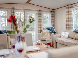 Kelling Heath Holiday Park - Holiday Accommodation 20957 - Norfolk - 1187624 - thumbnail photo 9